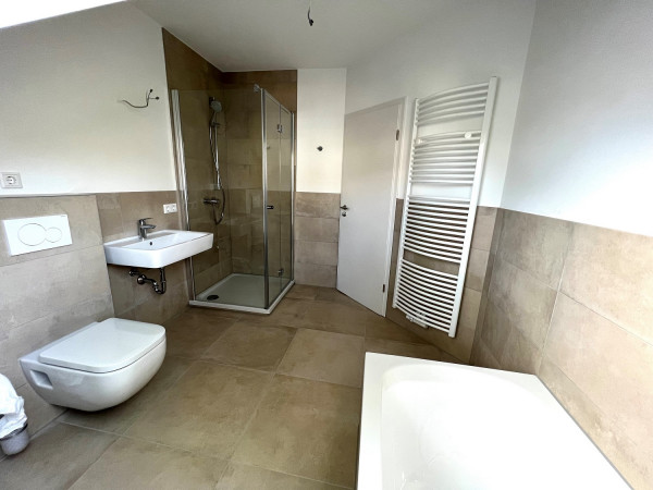 11 06 Badezimmer 2
